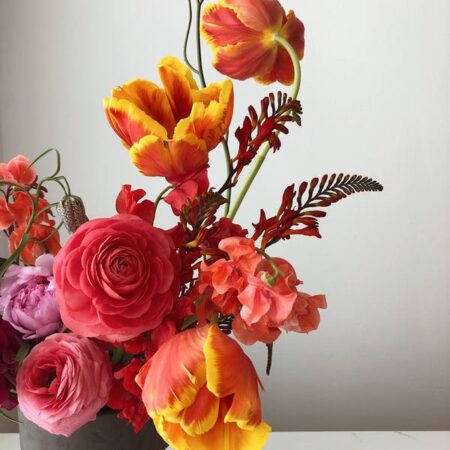 チューリップのアレンジメント